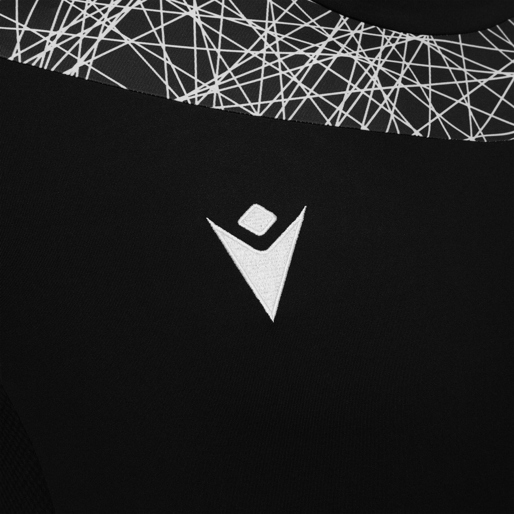 81630901_03.jpg