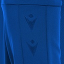81620301_03.jpg