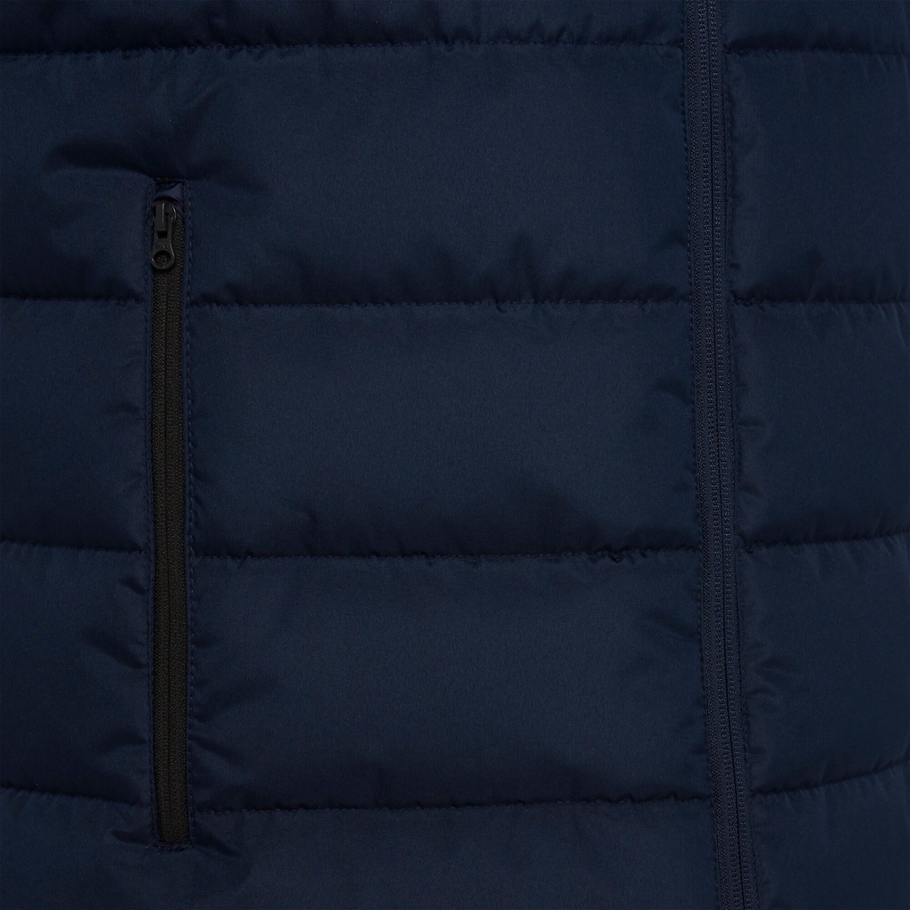 905707_03.jpg