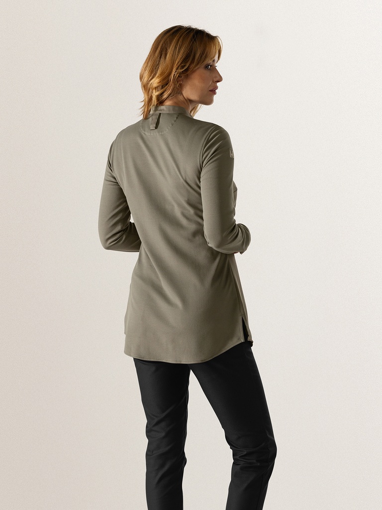 108013069_7-medium-back.jpg