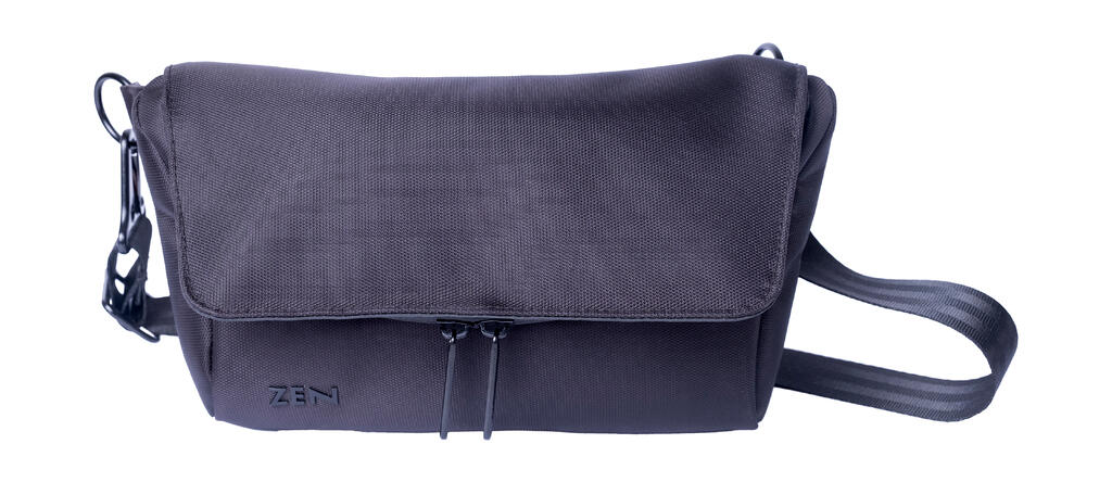 Coral Cross Body Pouch Black